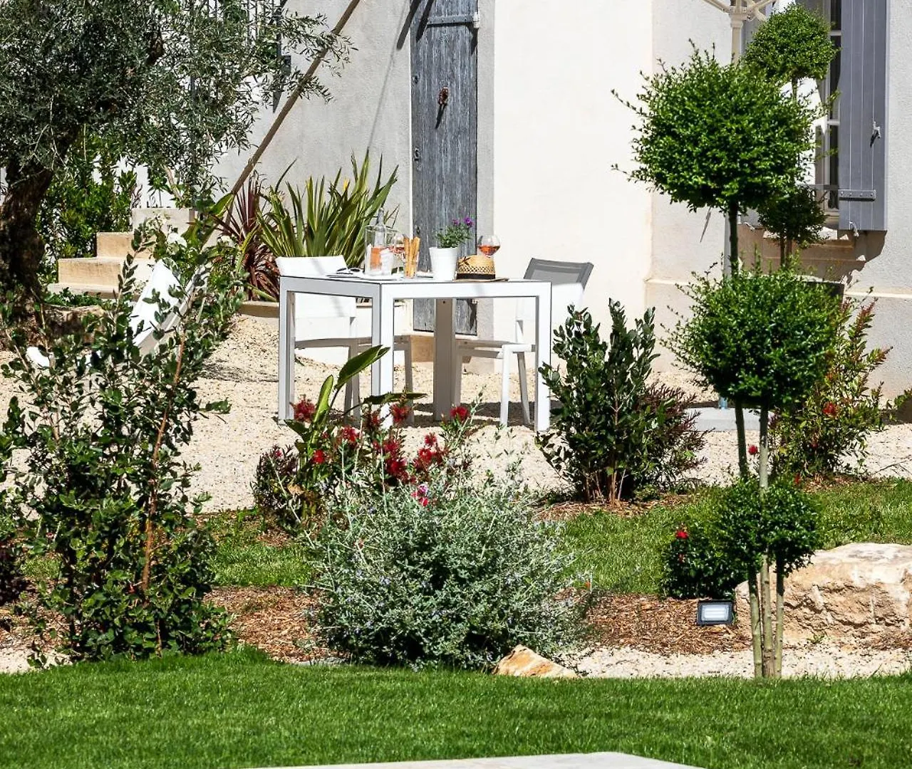 Gasthuis La Bastide De Damien, 5 Clefs Demeure D'Exception Et Table Remarquable Dans Le Guide Teritoria, Jacuzzi Privatif, Cuisine Etoilee Dominique Frerard Hotel Aix-en-Provence
