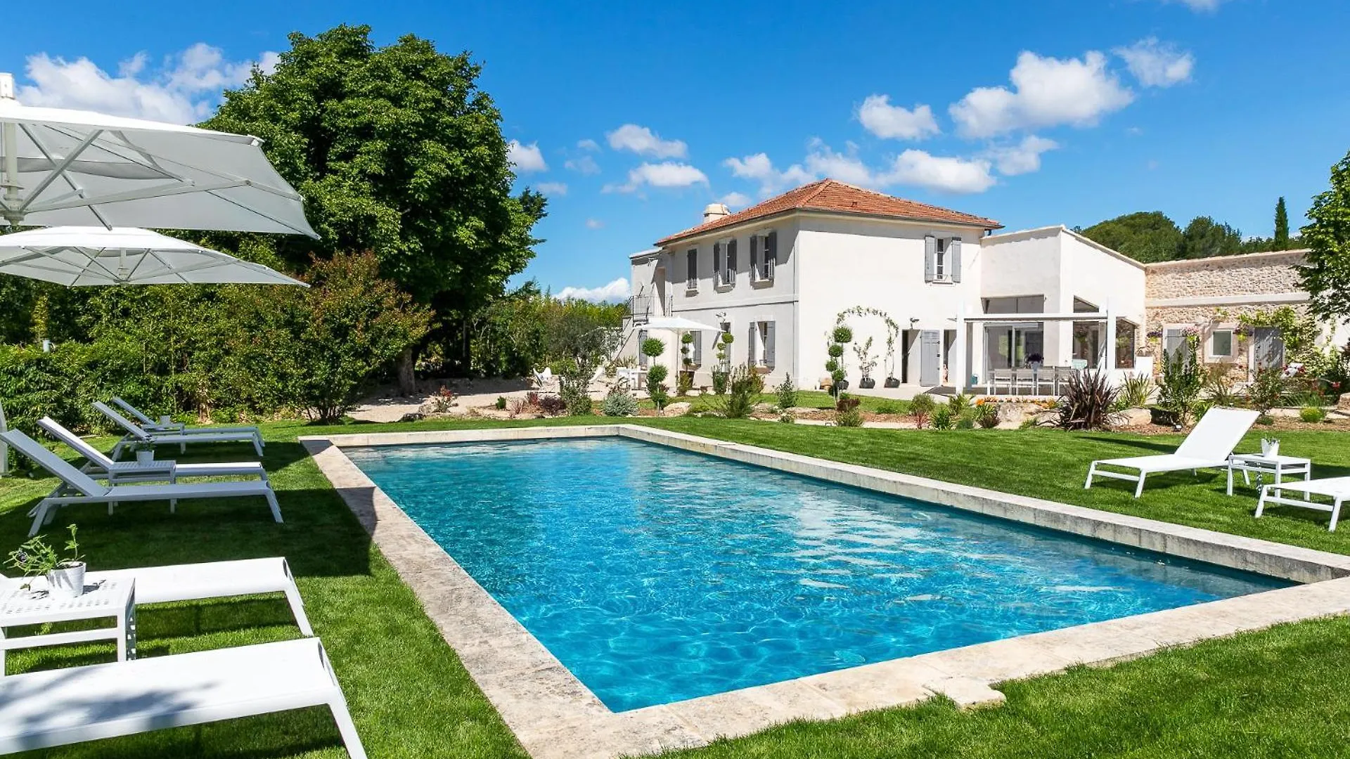 La Bastide De Damien, 5 Clefs Demeure D'Exception Et Table Remarquable Dans Le Guide Teritoria, Jacuzzi Privatif, Cuisine Etoilee Dominique Frerard Hotel Aix-en-Provence 5*,