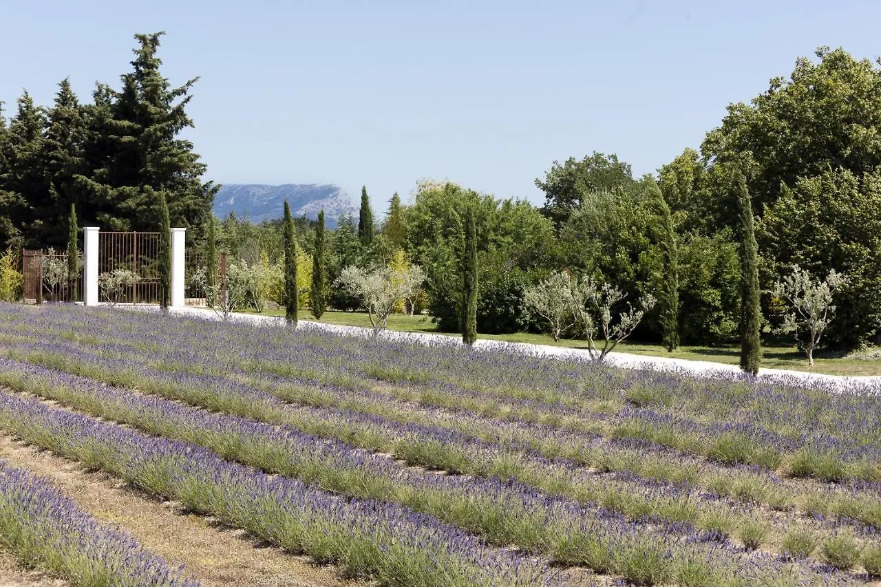 Gasthof CHAMBRE ROMANTIQUE, JACUZZI et LIT D'EXCEPTION Aix-en-Provence